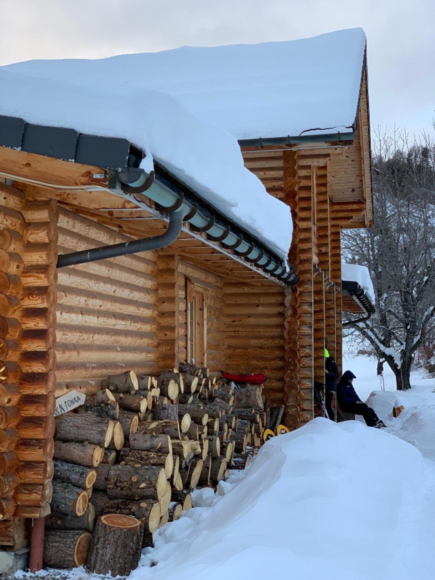 Magnifique chalet avec SAUNA Roubion Extérieur photo