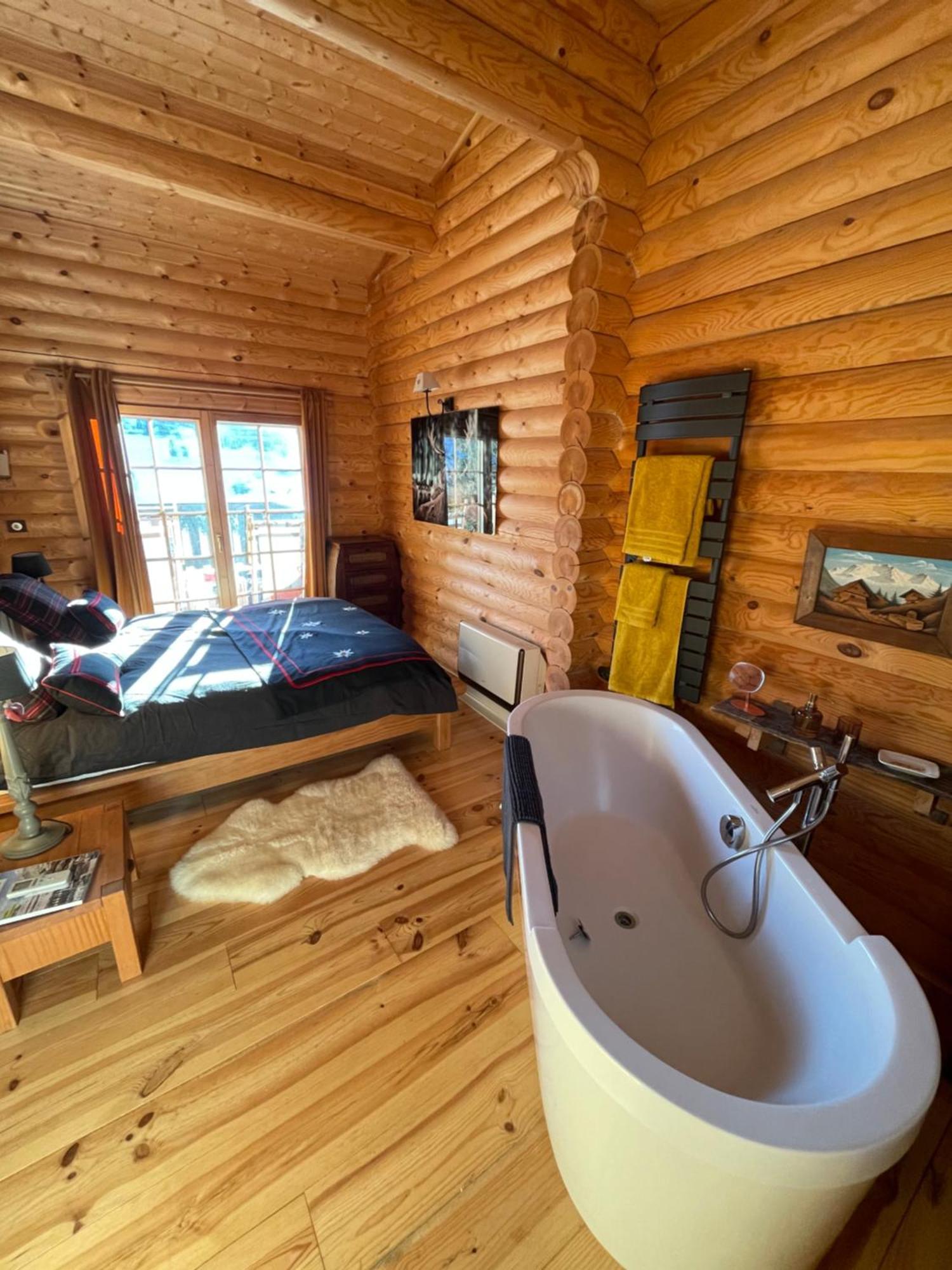 Magnifique chalet avec SAUNA Roubion Extérieur photo